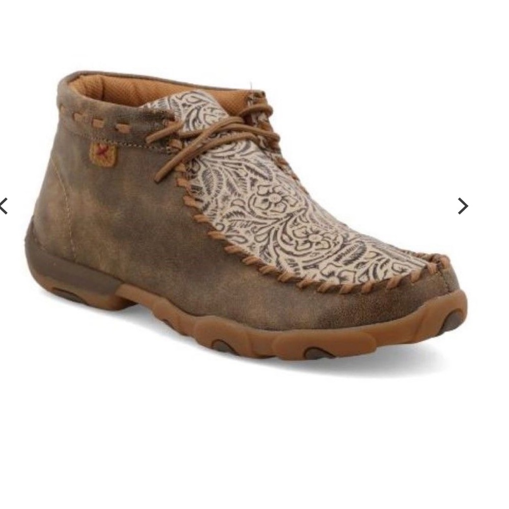 Twisted X brown chucca women driving moccasins; size 7.5